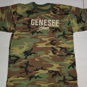 Mens Genesee Beer Camo shirt size XL